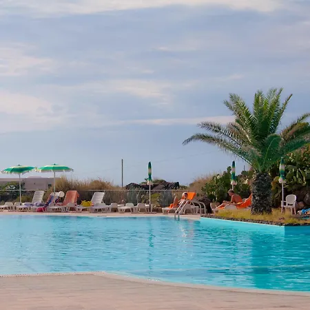 Qalea Pantelleria Отель 4*