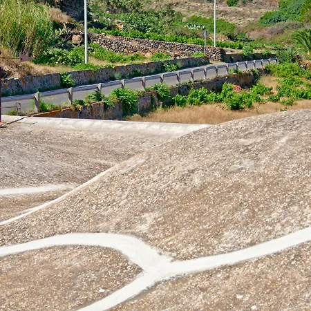 Qalea Pantelleria Отель Madonna Delle Grazie
