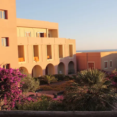 Отель Qalea Pantelleria 4*