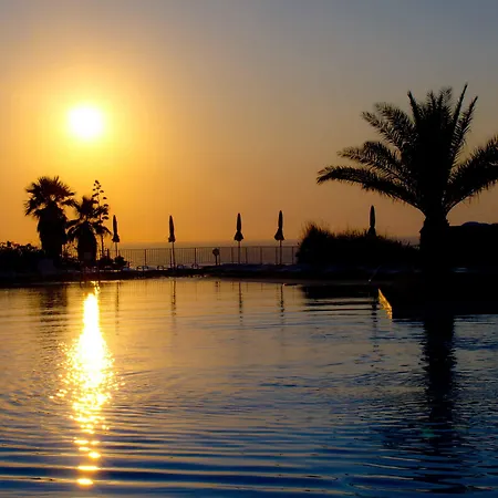 Отель Qalea Pantelleria Madonna Delle Grazie