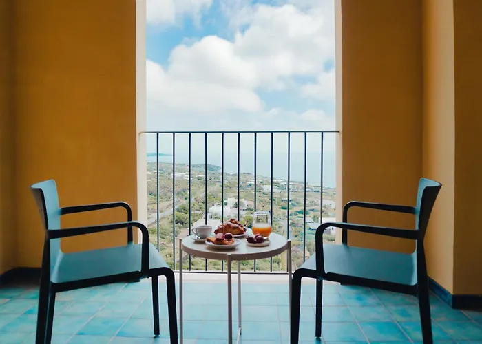 Hotel Qalea Pantelleria 4*